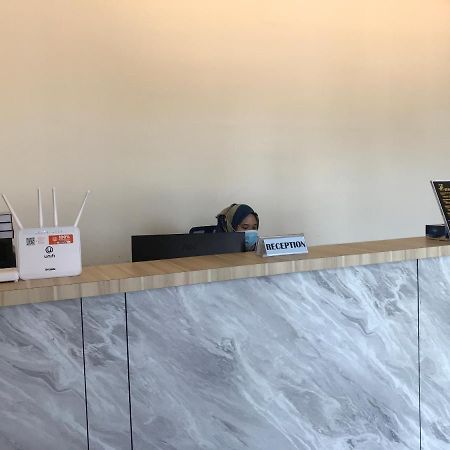 Oyo 90506 Z Stay Inn Hotel Simpang Renggam 외부 사진