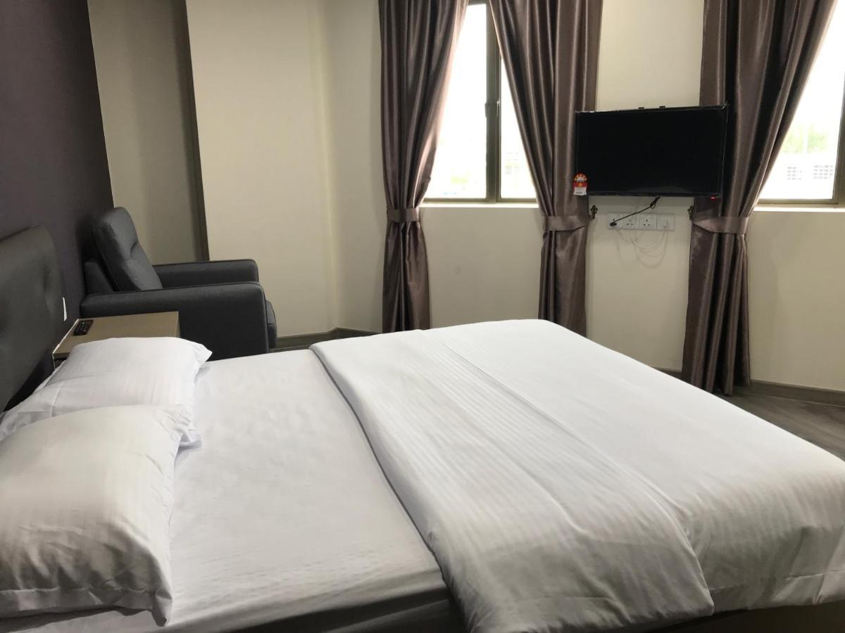 Oyo 90506 Z Stay Inn Hotel Simpang Renggam 외부 사진