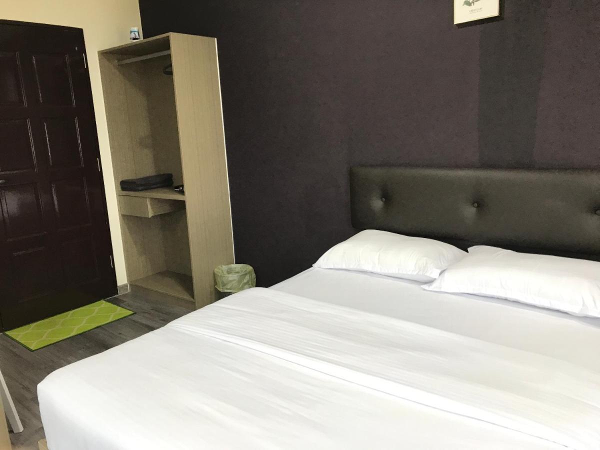 Oyo 90506 Z Stay Inn Hotel Simpang Renggam 외부 사진